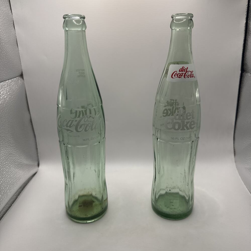 2 Vintage Coca Cola bottle Green glass 1 Pint Bottle 16 oz Good Condition